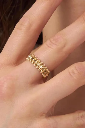 Pyramid Full Eternity Ring