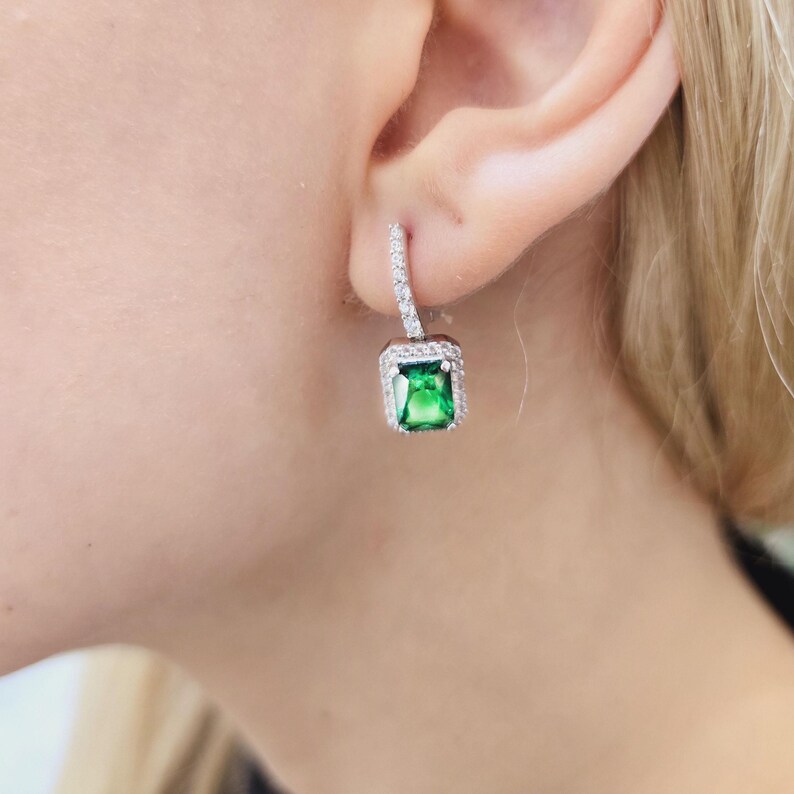 Emerald Green Drop Earring - Görsel 2