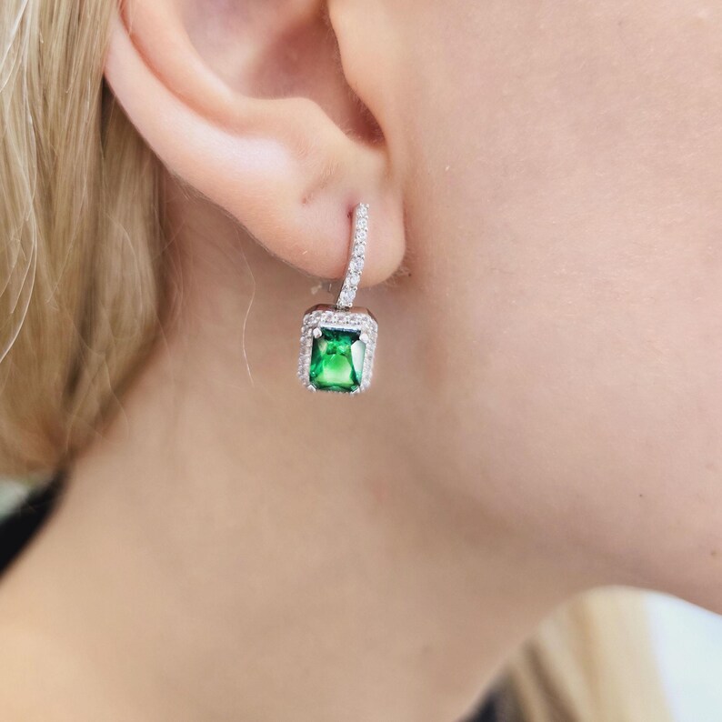 Emerald Green Drop Earring - Görsel 4