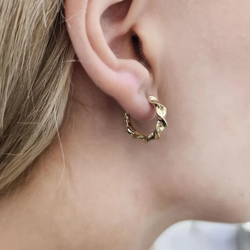 Wave Hoop Earrings - Görsel 7